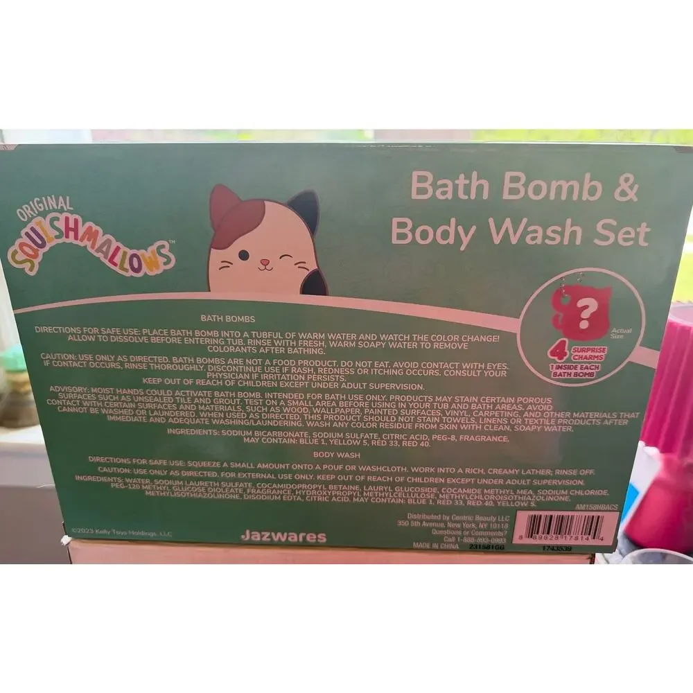 8 pc Squishmallows Bath Bomb and Body Wash Set